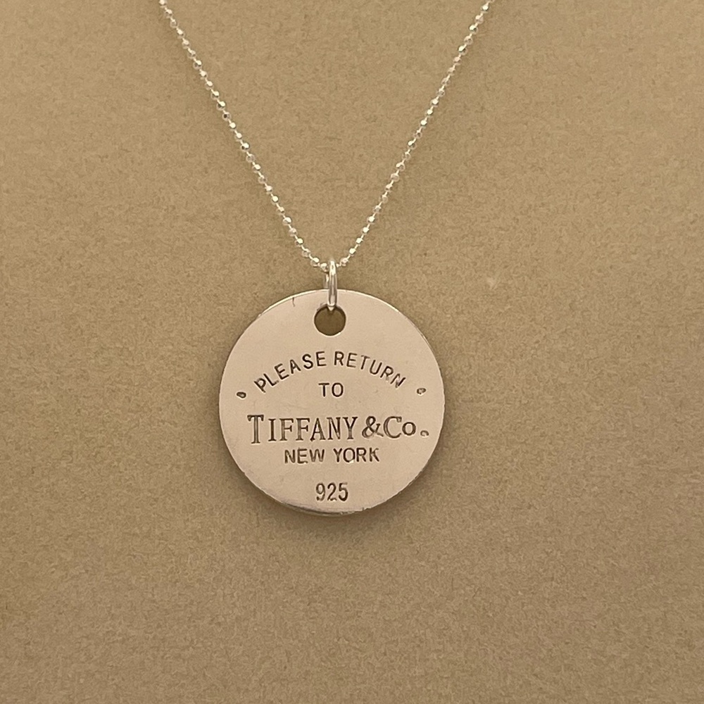 Tiffany & Co Return To Tiffany Sterling Silver Pendant Necklace